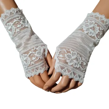 białe ślubne mitenki