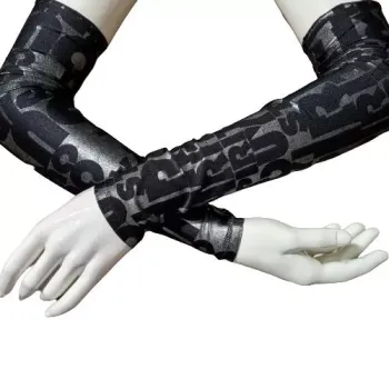 długie rękawki gotyckie